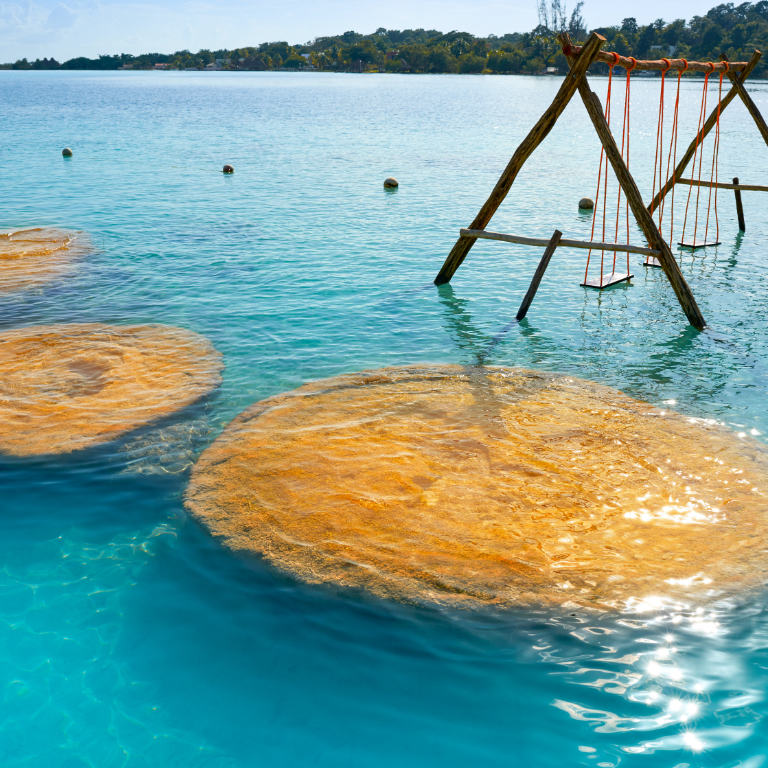 Bacalar, el hogar de los Estromatolitos