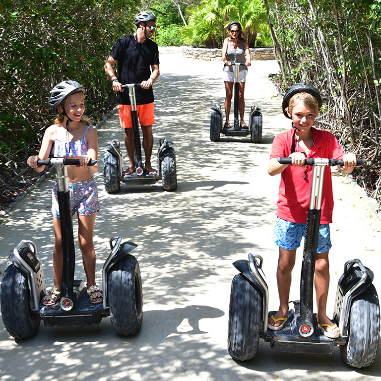 the end of the tour, electric vehicle, the segway tour, minimum weight, segway tour, maximum weight, long tour, take the tour, charge centers, 88 pounds